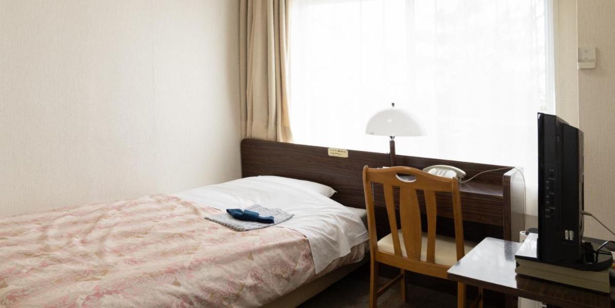 Business Hotel Heisei Yonezawa Esterno foto